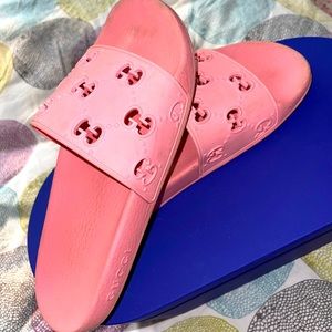 WOMEN'S RUBBER GG SLIDE SANDAL - PURSUIT